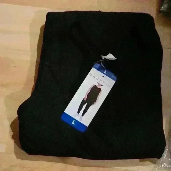 Danskin Black Sleeveless Racerback French Terry One Piece Romper Jumpsuit Varies - Picture 2 of 5